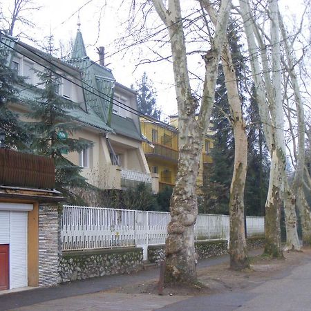 Prima Piheno Hotel Miskolc Luaran gambar