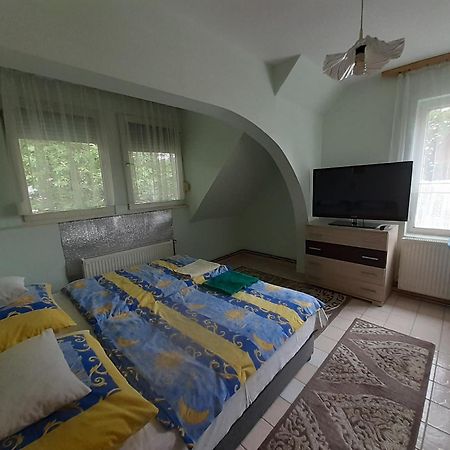 Prima Piheno Hotel Miskolc Luaran gambar