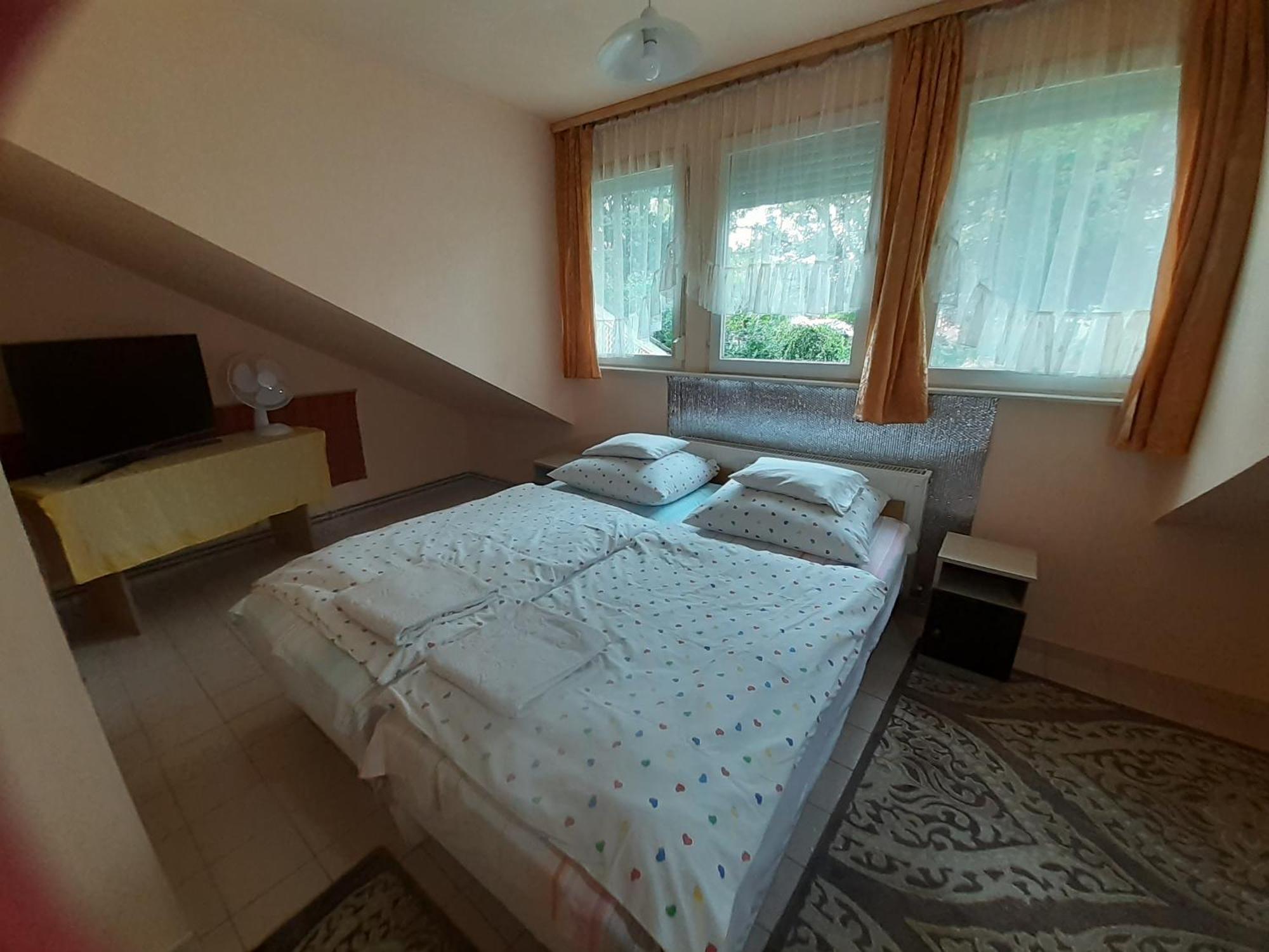 Prima Piheno Hotel Miskolc Luaran gambar
